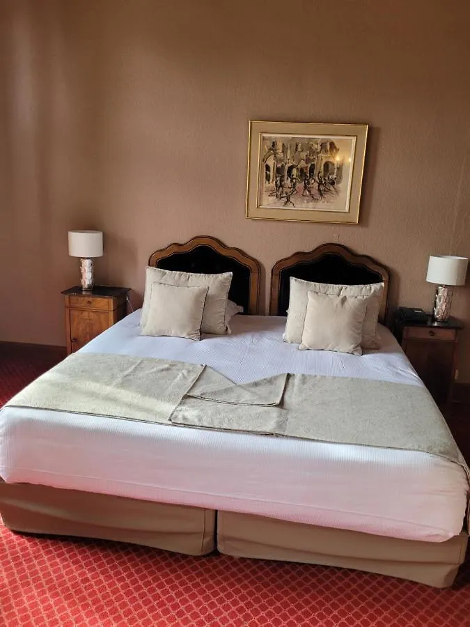 ****  Hob Montespan Talleyrand Hotel Bourbon-lʼArchambault França