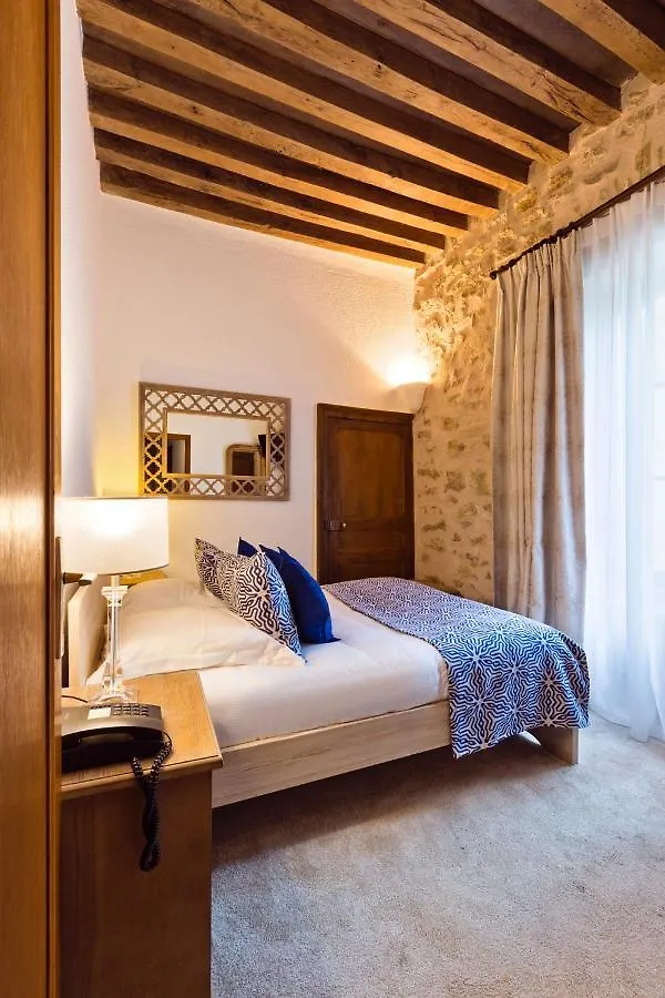 Hob Montespan Talleyrand Hotel Bourbon-l'Archambault