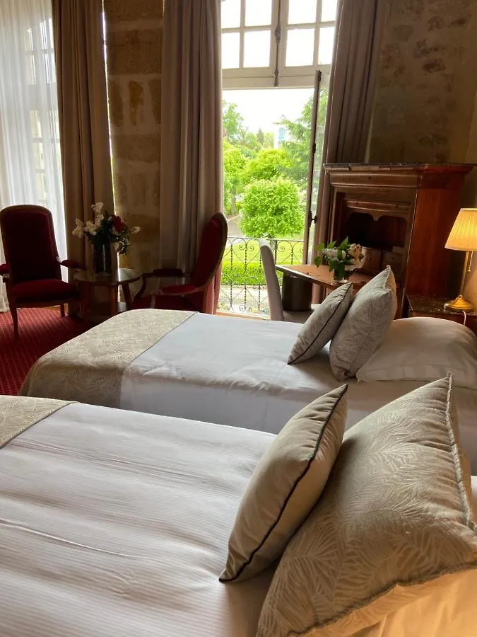 Hob Montespan Talleyrand Hotel Bourbon-lʼArchambault